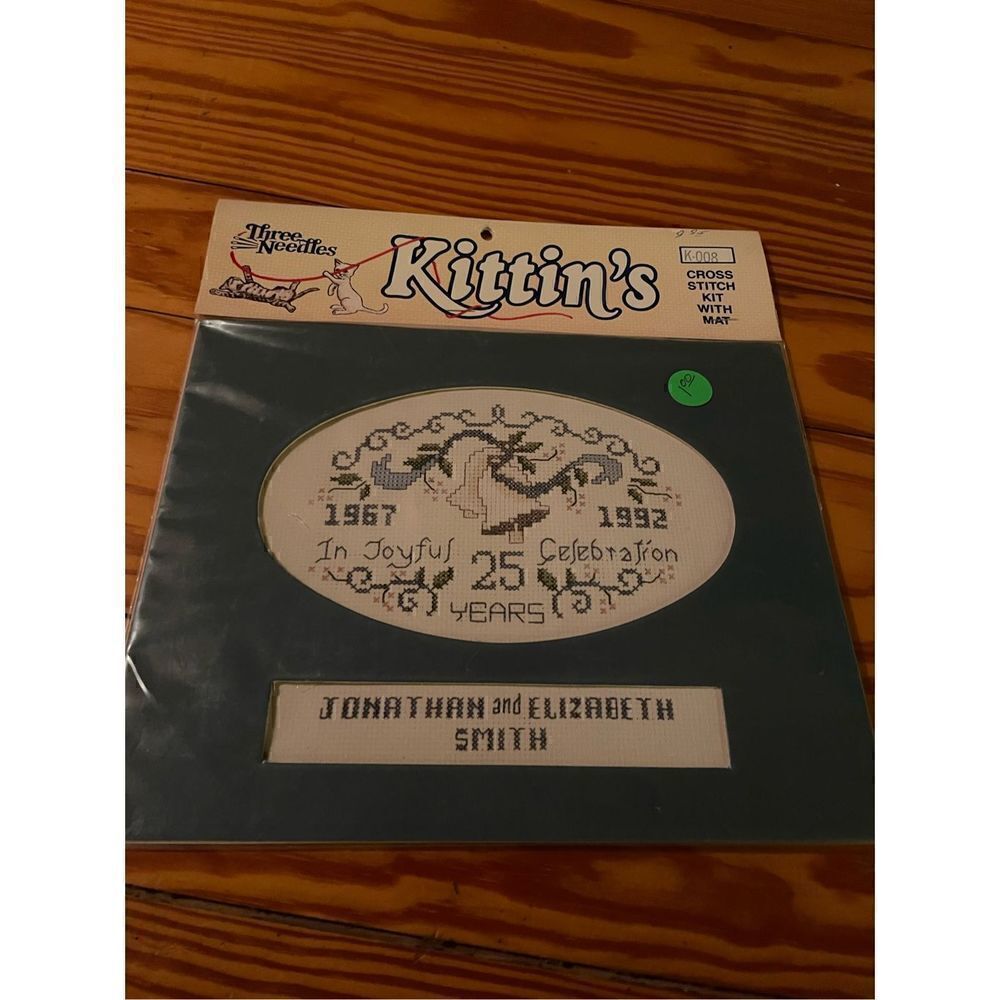 Cross Stitch Kit - Picture 1 of 2